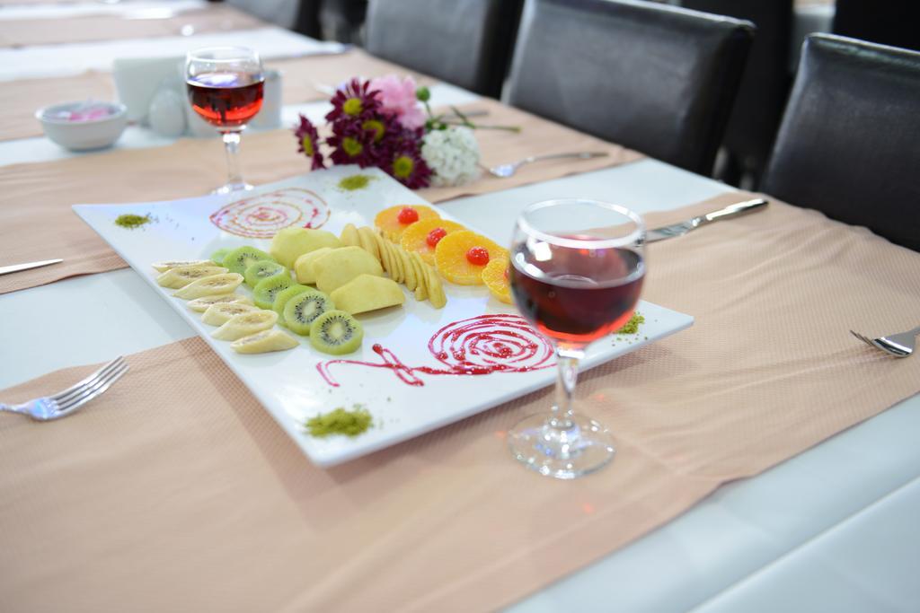 滋乐利酒店 恰纳卡莱 外观 照片